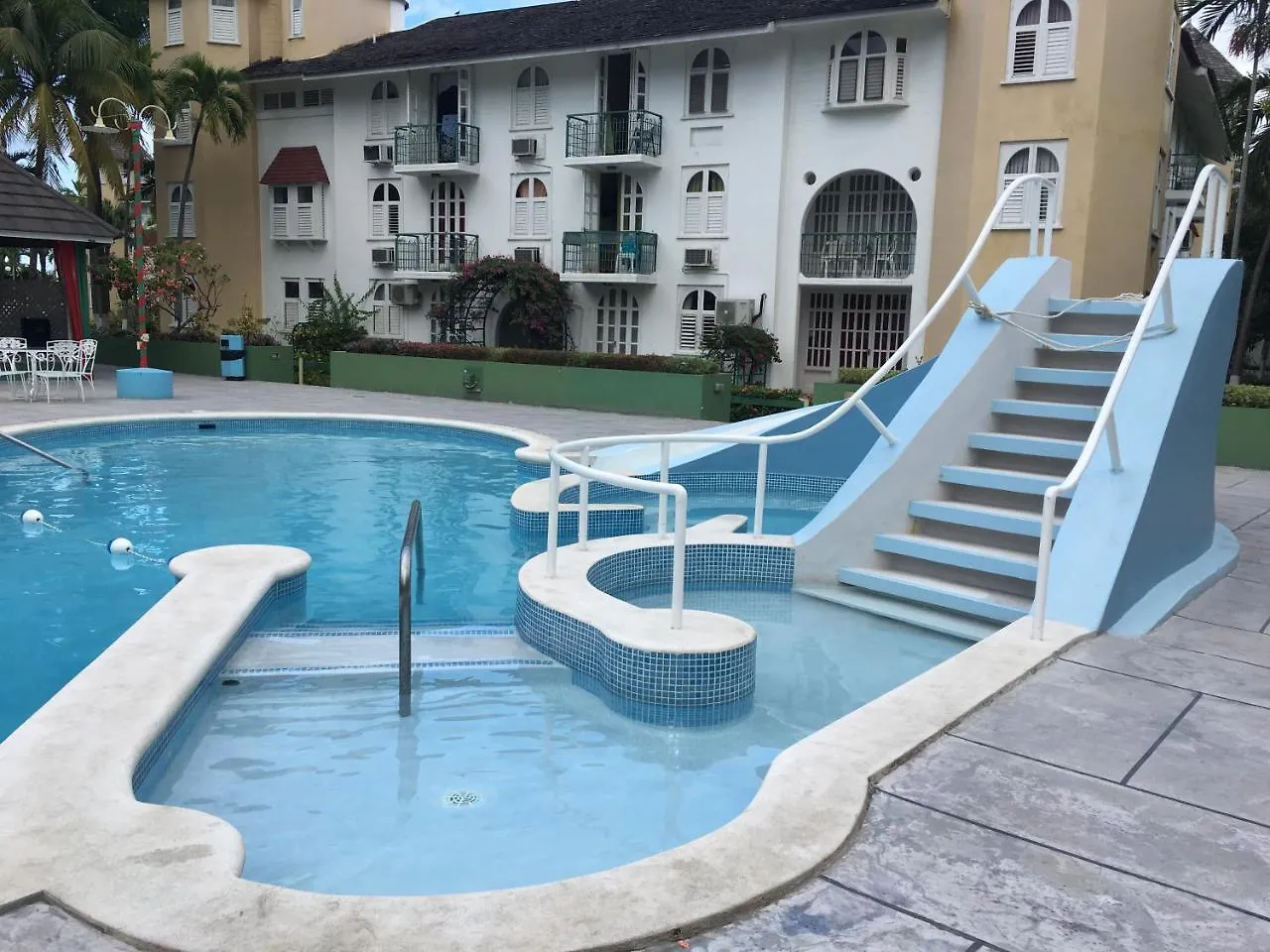 Castle By The Shore Ocho Rios